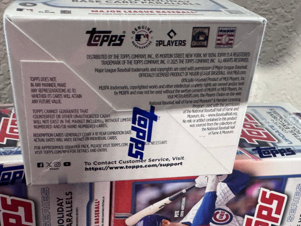 Topps 2025 Exclusive Holiday Box Parallels 3 Boxes