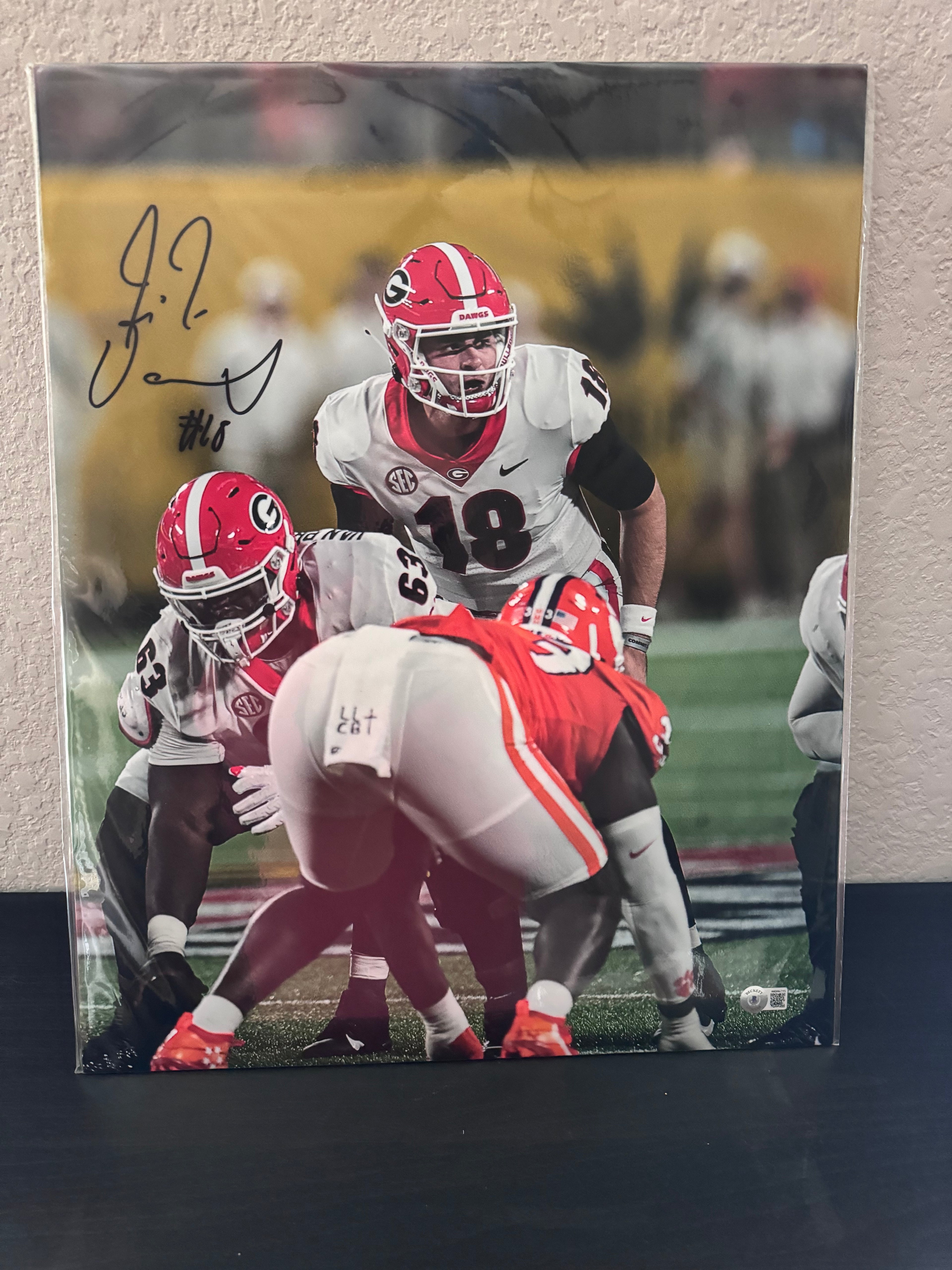 JT Daniels Signed Georgia Bulldogs 16x20 Photo (Beckett)