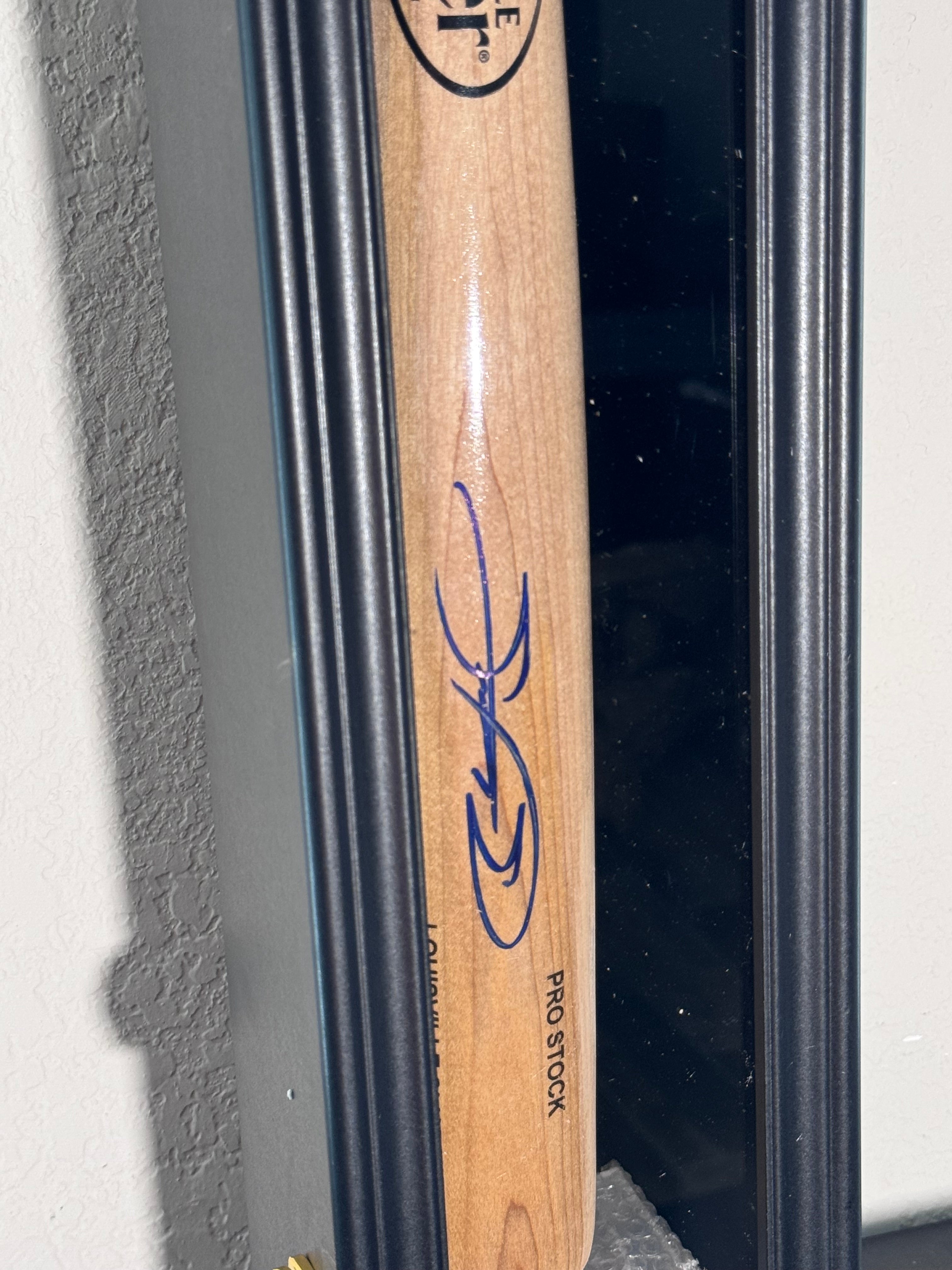 Autographed/Signed Sammy Sosa Louisville Slugger Baseball Bat Beckett BAS COA