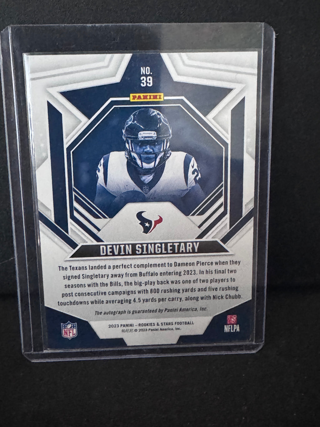 2023 Panini Rookies & Stars Devin Singletary Rookie Auto /100 Texans #3