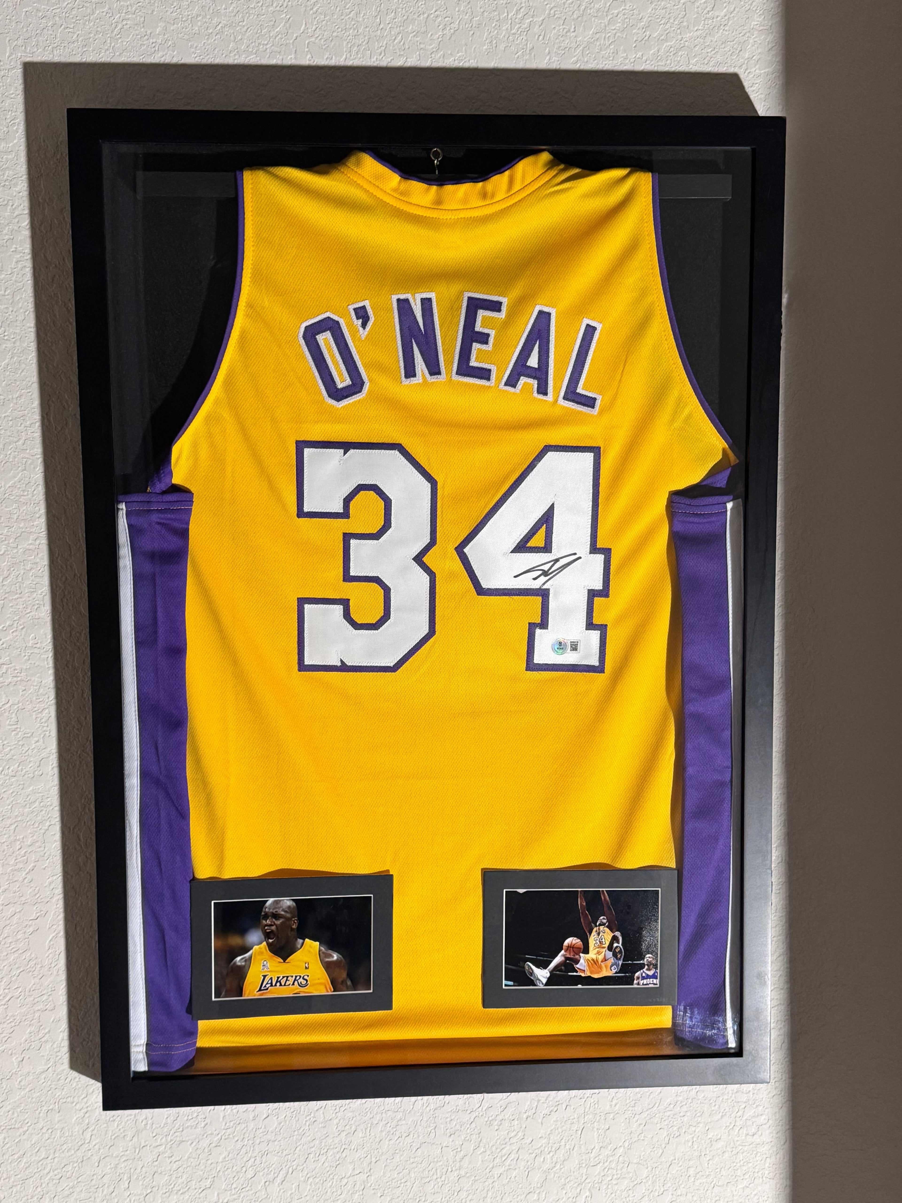 Shaquille O'Neal Custom Framed Autograph Jersey Display Beckett