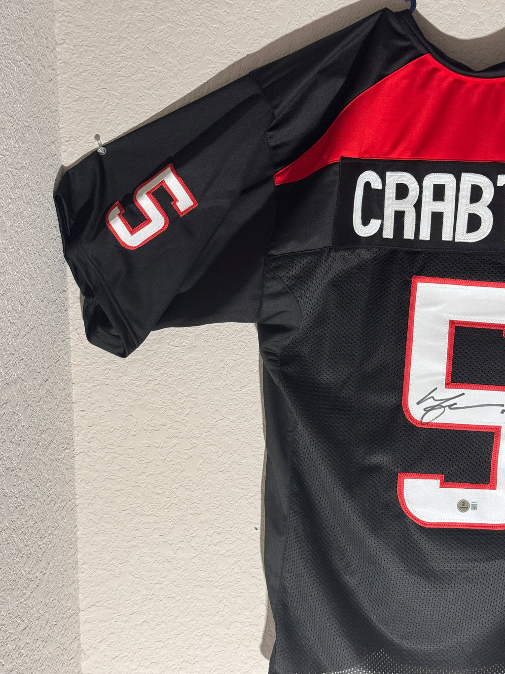 Michael Crabtree Signed Texas Tech Custom Jersey (Beckett Certified)